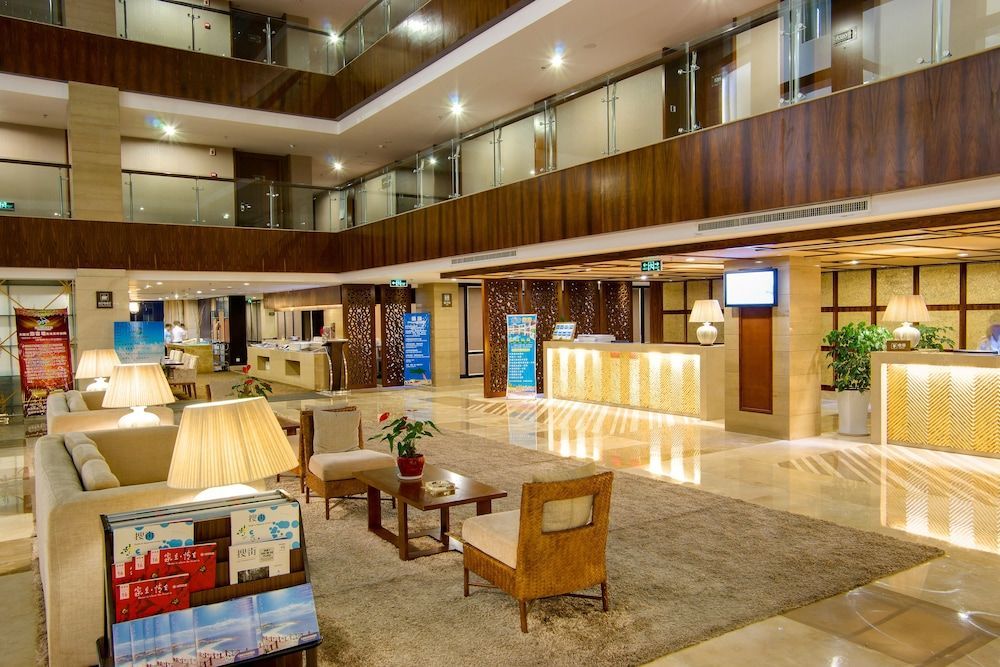 Titan Paradise Xiamen Hotel 2