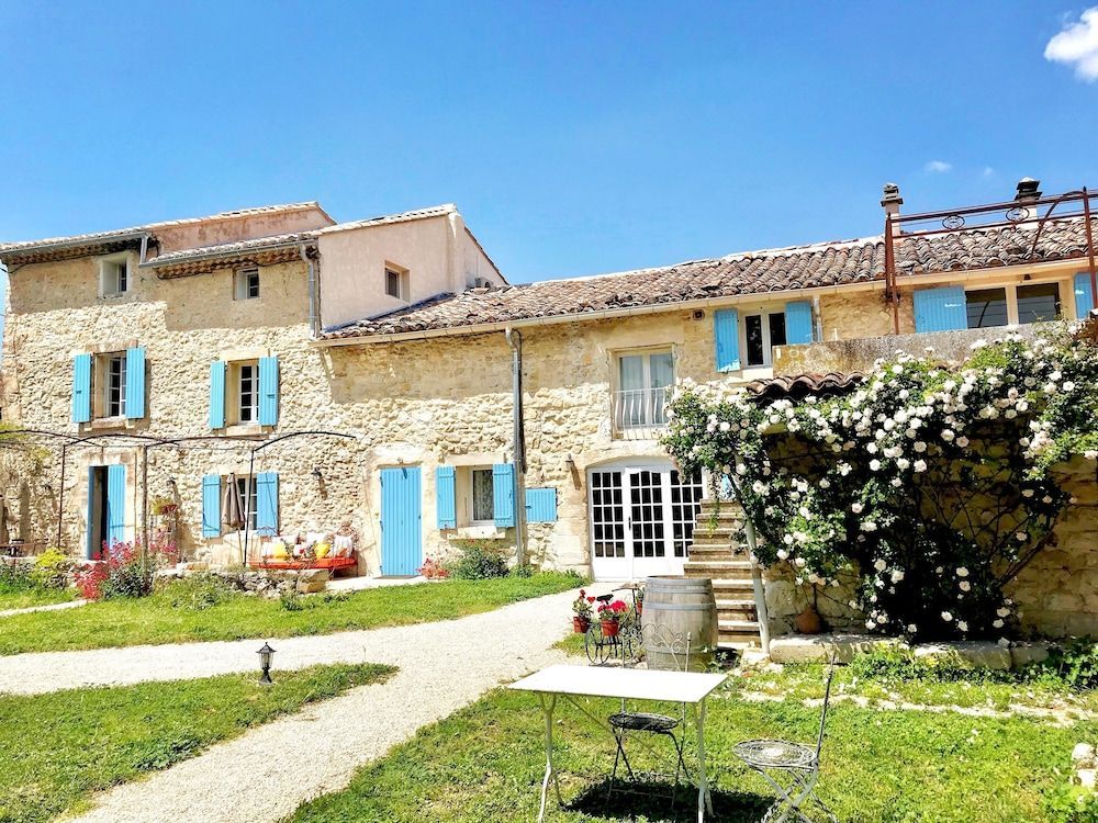 Domaine de La Brave 1