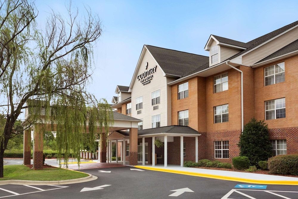 Country Inn & Suites by Radisson, Charlotte University Place, NC 1