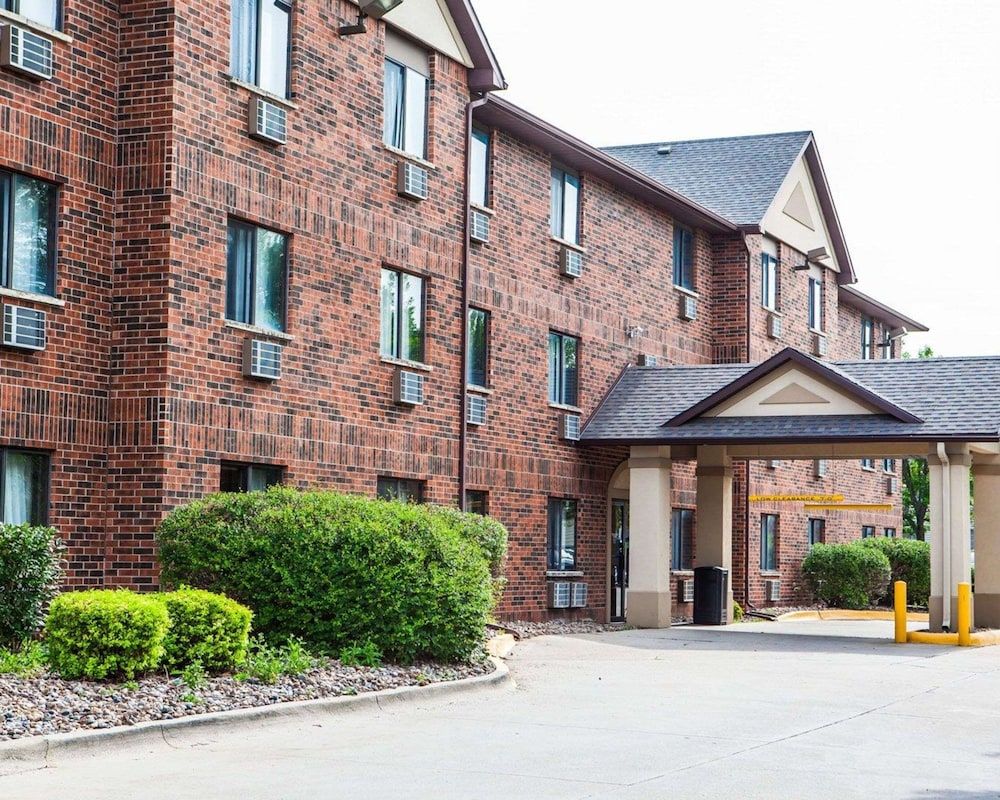Quality Inn & Suites Ankeny-Des Moines 1