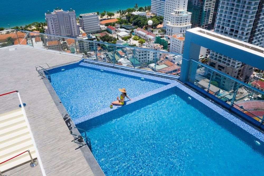 DQua Hotel 1