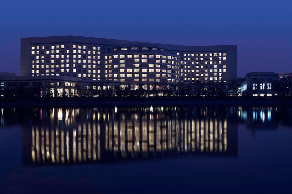Marriott Executive Apartment Tianjin Lakeview 1