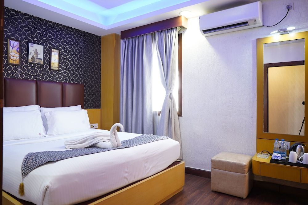 Hotel Emirates 1