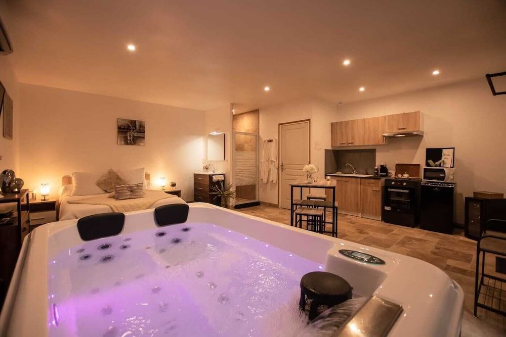 Gites spa de charme L ETOILE SPA 1