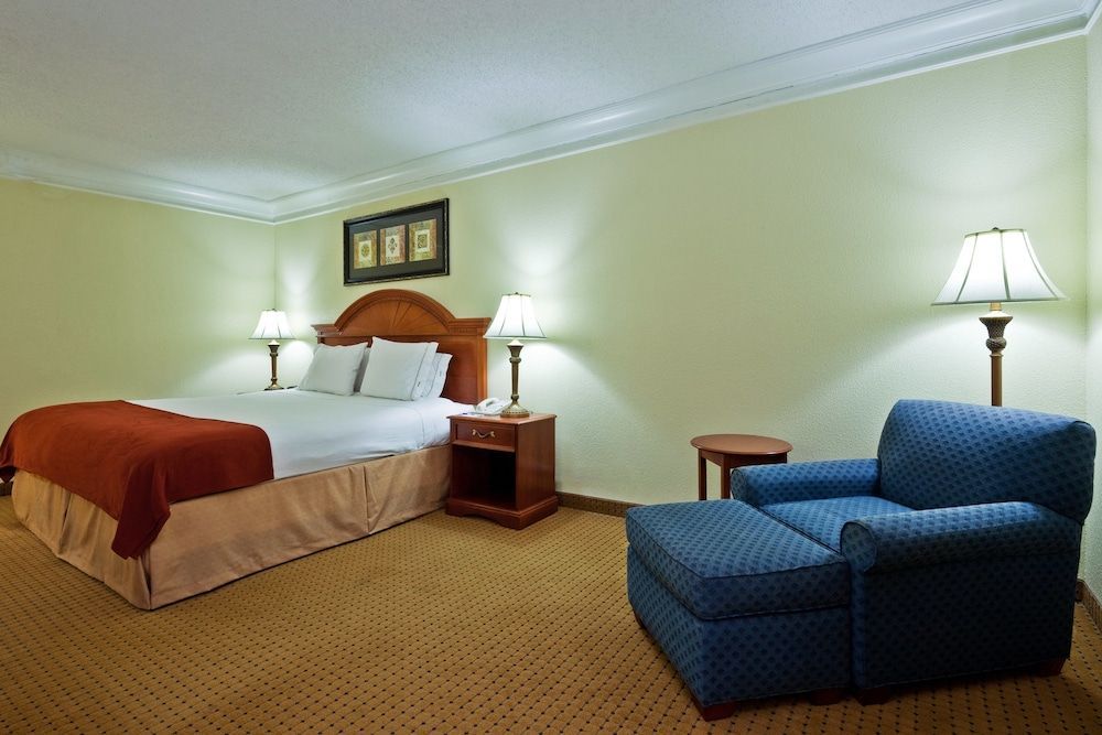 Holiday Inn Express Ringgold - Chattanooga Area by IHG 2