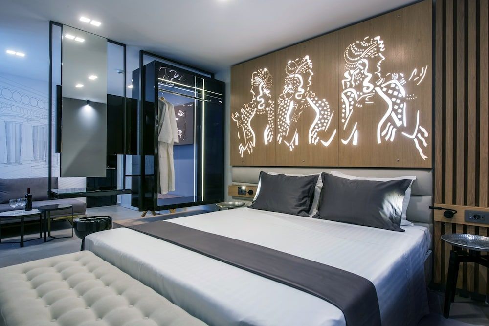 Lavris City Suites 1
