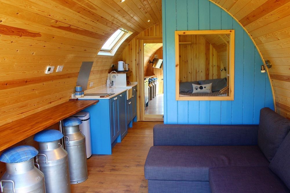 Cairnfold Cabins 1