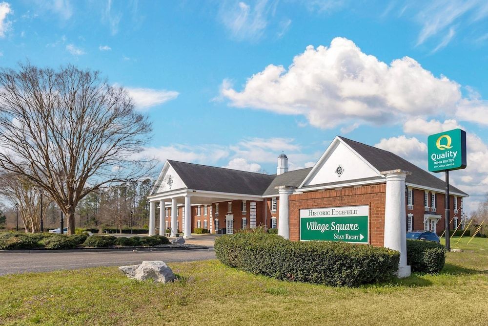 Quality Inn & Suites Edgefield 1