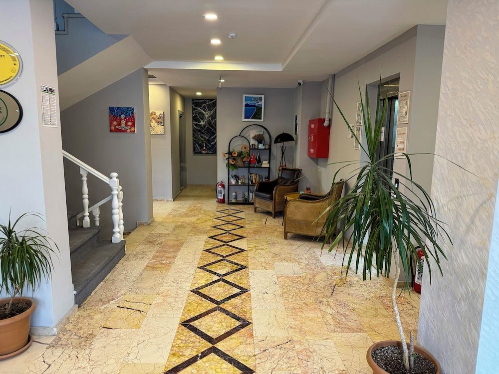 Premier Inn City Antalya 2