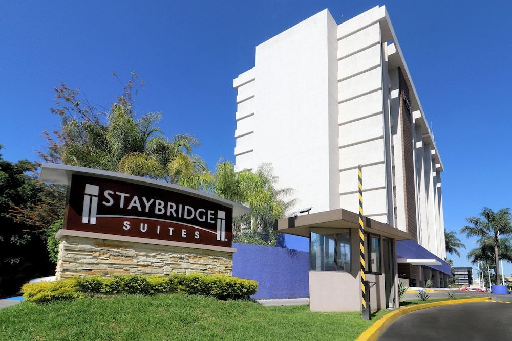 Staybridge Suites GUADALAJARA EXPO by IHG 1