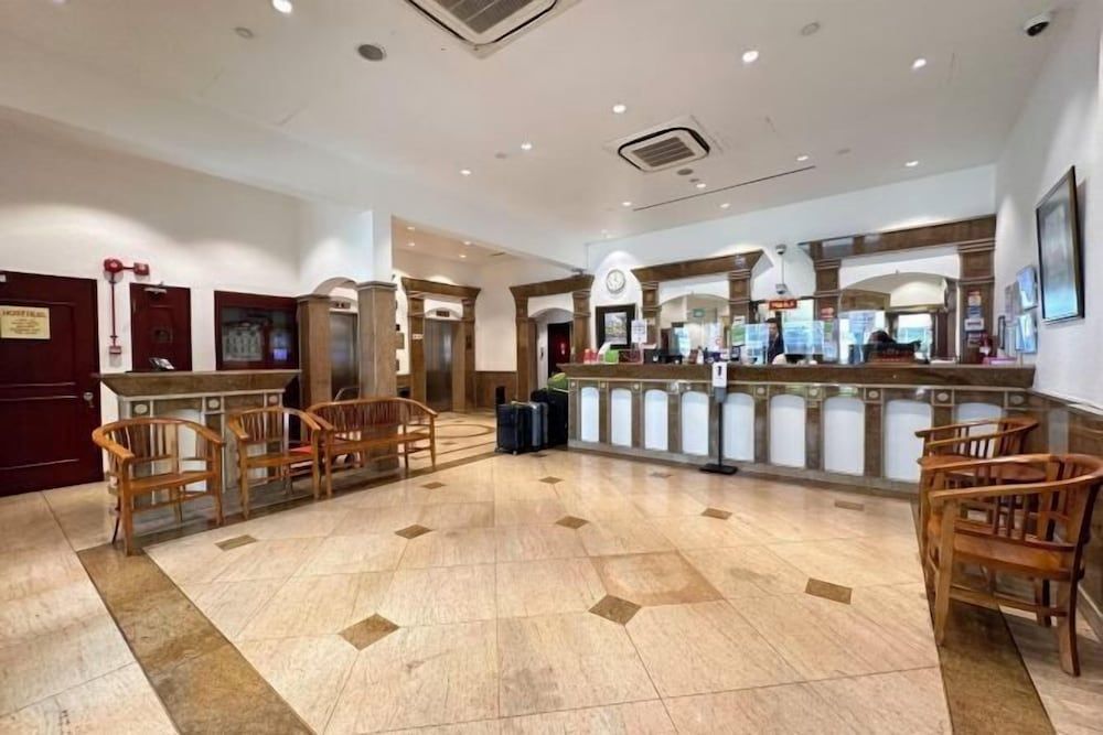 Park View Hotel 1