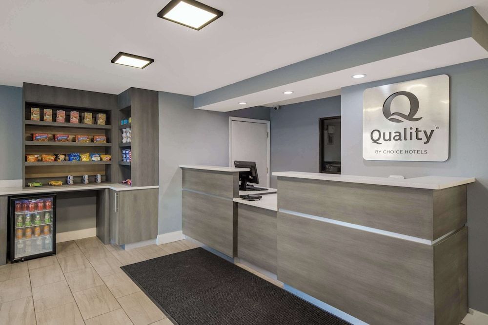 Quality Inn Asheville Airport 2