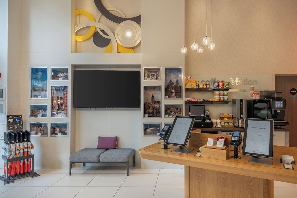 Point A Hotel Glasgow 2