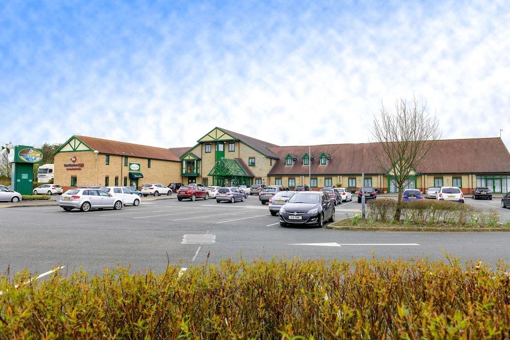 Best Western Plus Bentley Hotel 1