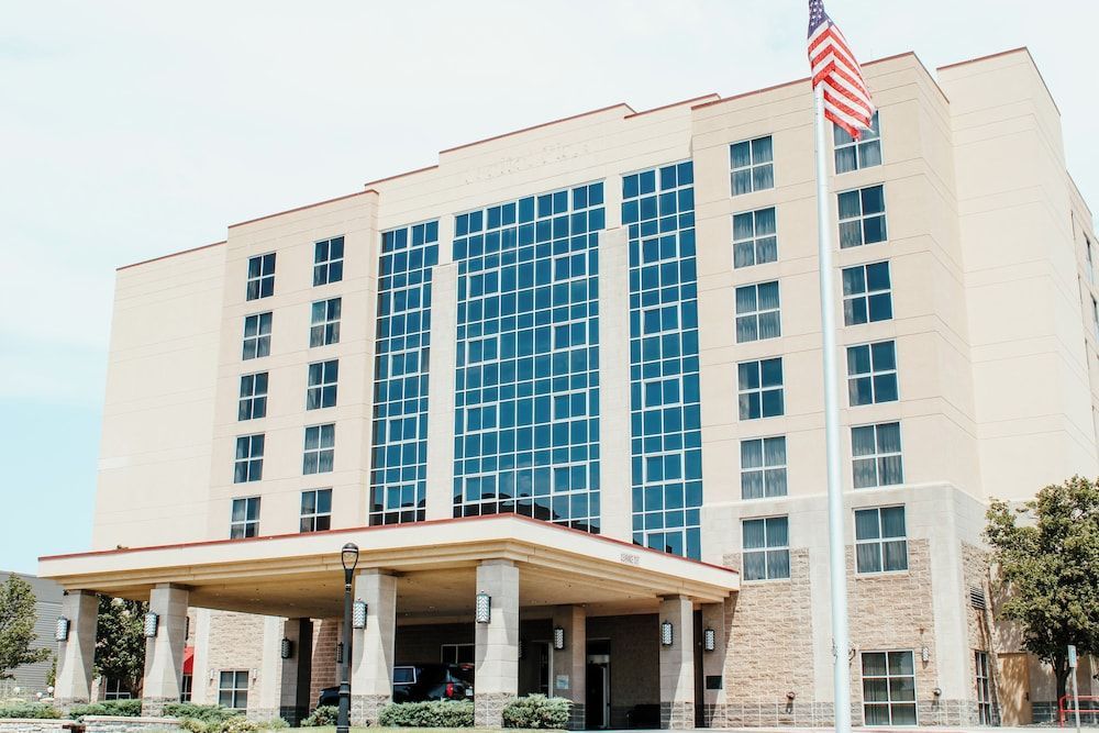 Hotel Topeka at City Center 1