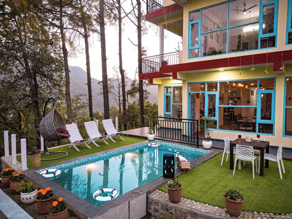 Rainbow Resorts 1
