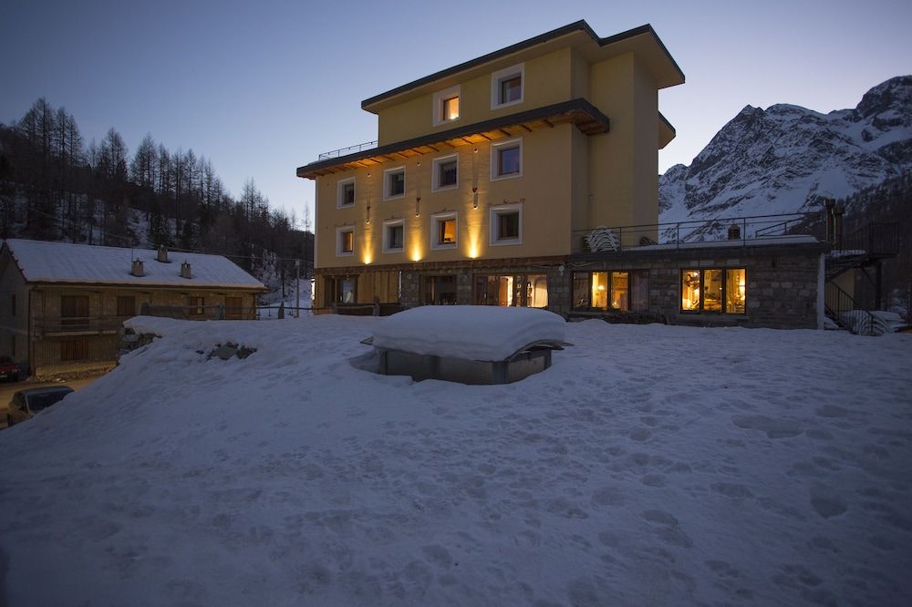 Apartments Suites LAC BLEU 1