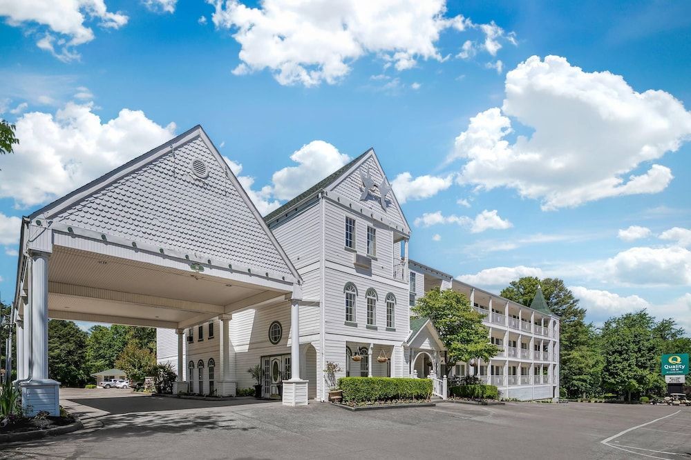 Quality Inn Eureka Springs South 1