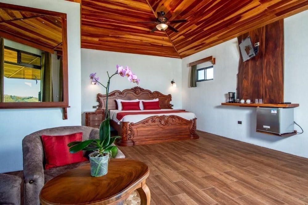 Hotel Trópico Monteverde 2