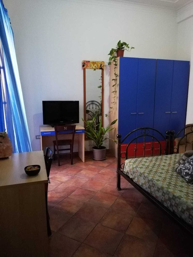 Guglielmo room's B&B 2