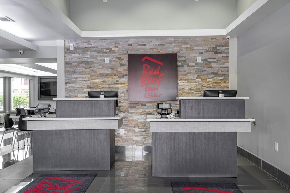 Red Roof Inn & Suites Calhoun 2