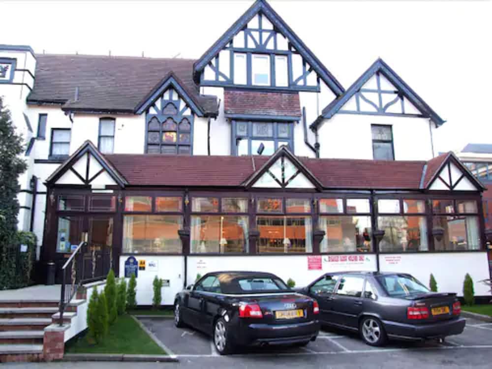 Amblehurst Hotel 1