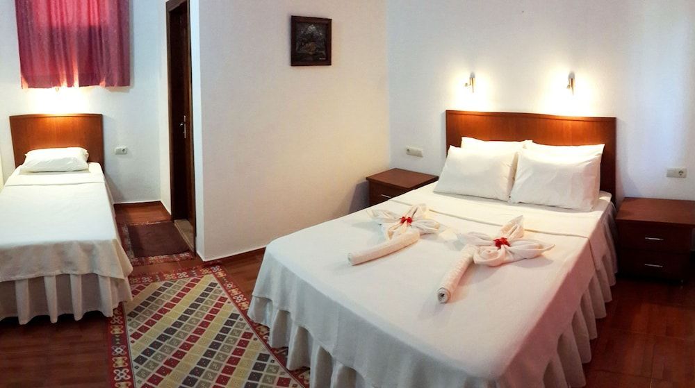 Alican Pension 2