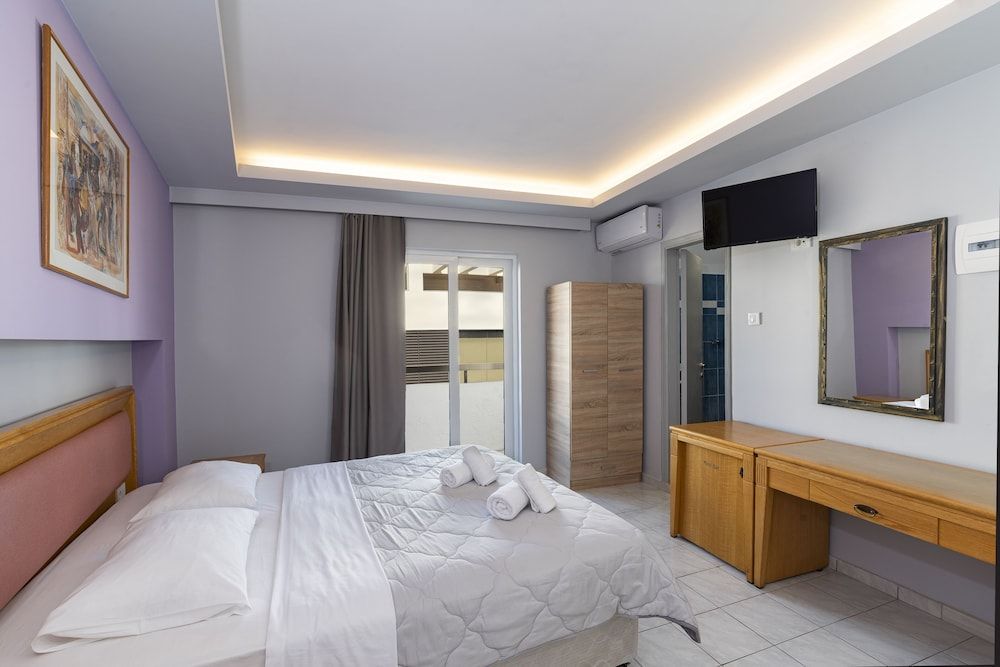 N E P center Hotel Rodos 2
