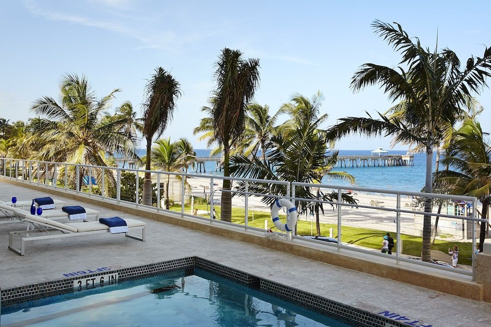 Royal Blues Hotel 1