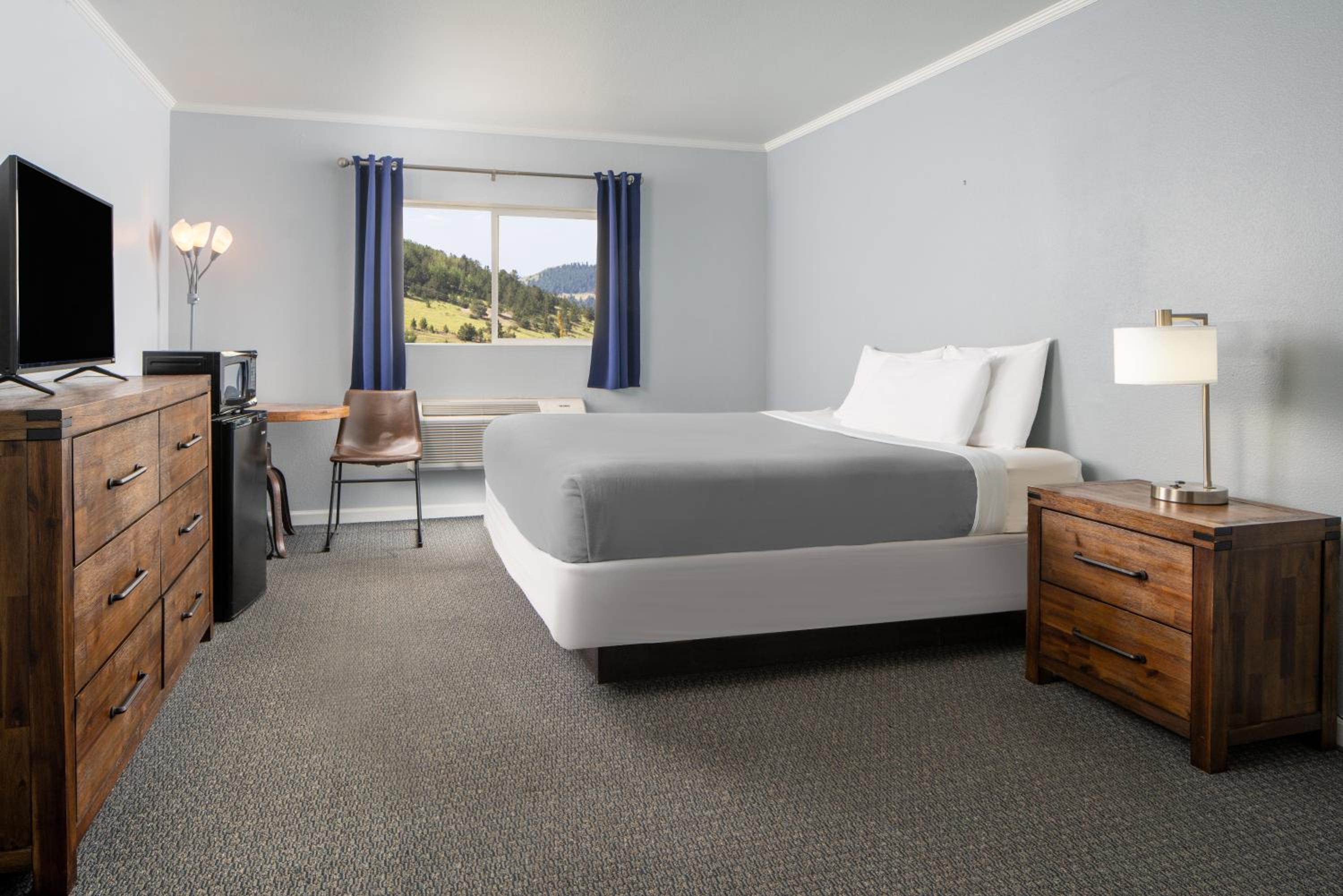Gold King Mountain Inn 1