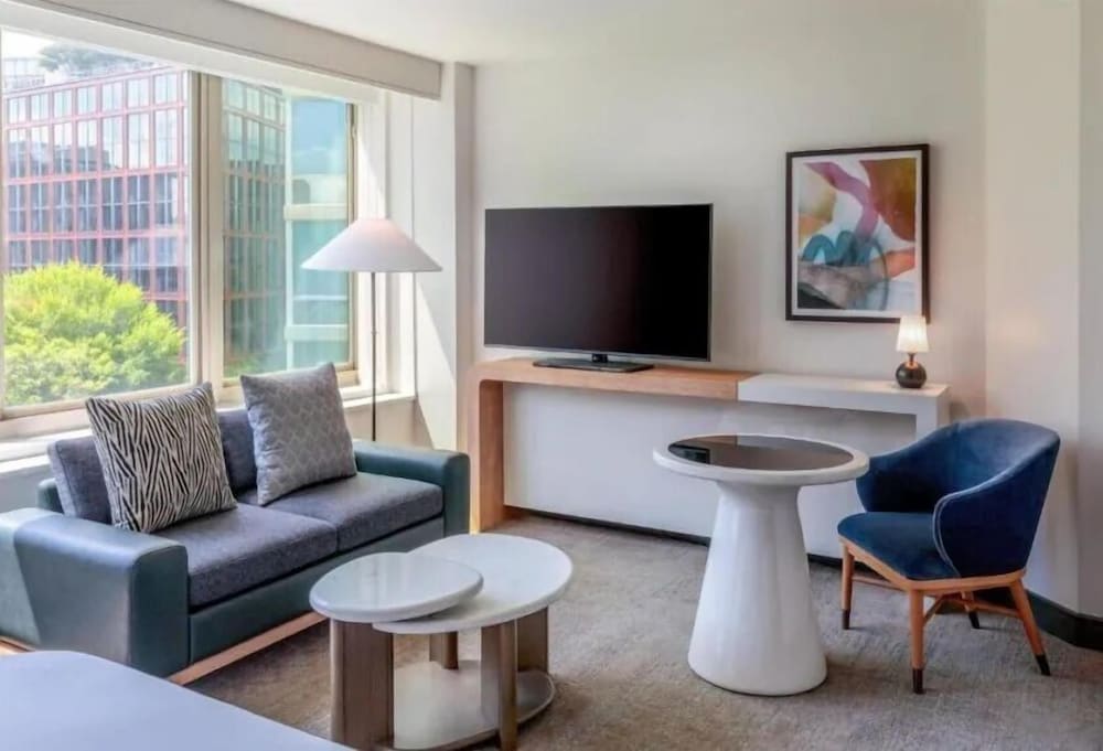 Beacon Hotel Washington Dc, Tapestry Collection By Hilton 2