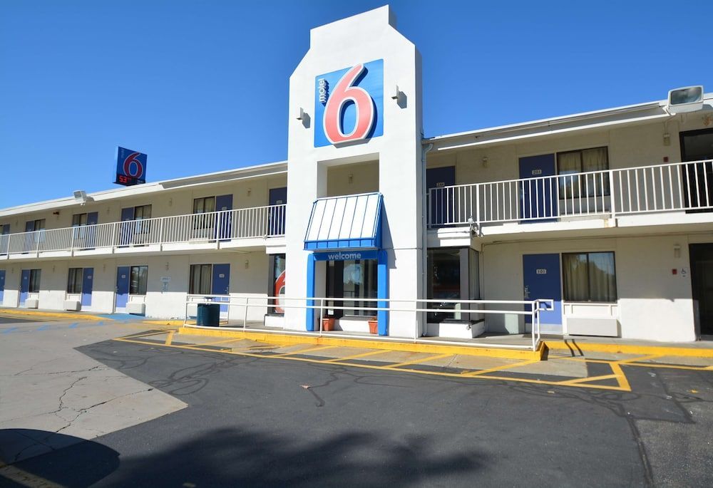 Motel 6 Chicopee, MA - Springfield 1