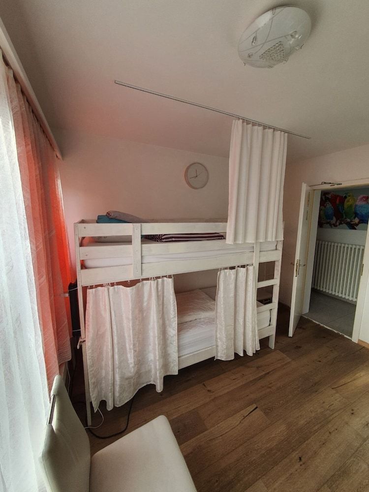 Viktoria Budget Hostel 2