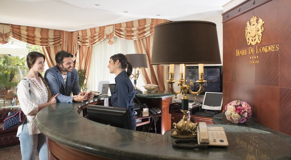 Hotel De Londres 2