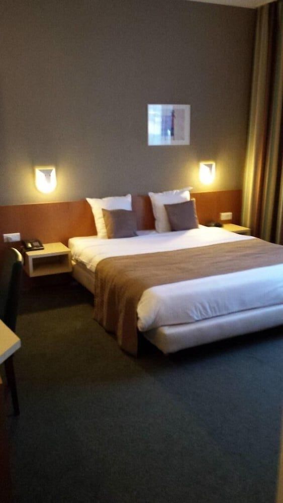 Hobbit Hotel Brussels Airport Zaventem 1