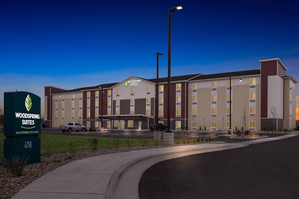 WoodSpring Suites Billings 1