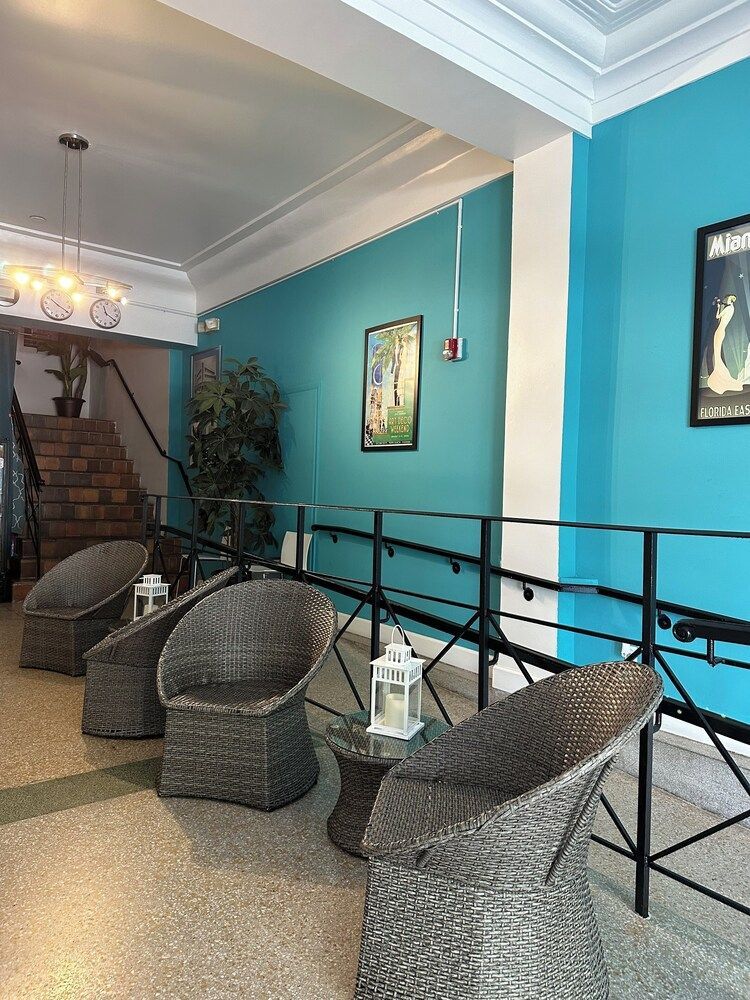 Royal South Beach Hotel 2