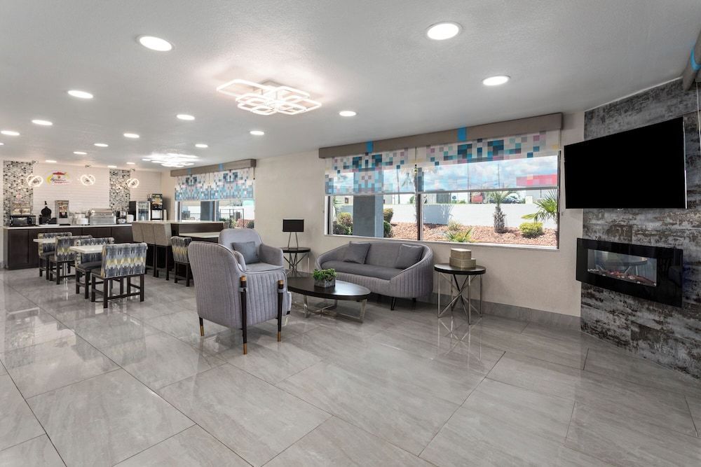Super 8 by Wyndham Prattville Montgomery 2