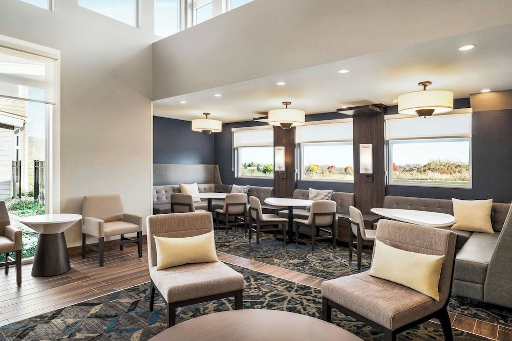 Residence Inn by Marriott Mechanicsburg 2
