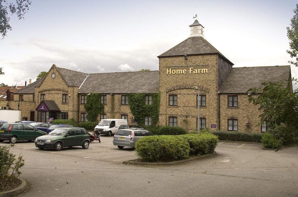 Premier Inn Hull West 1