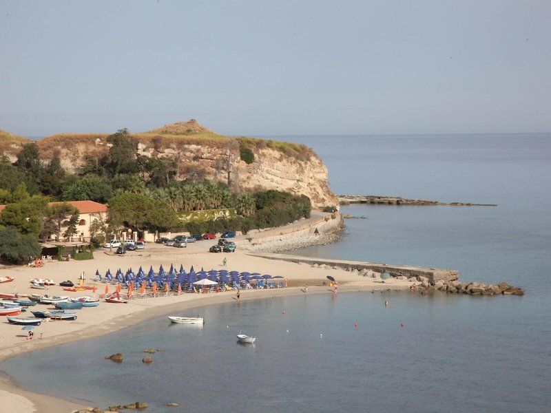 Baia delle Sirene Beach Resort 1