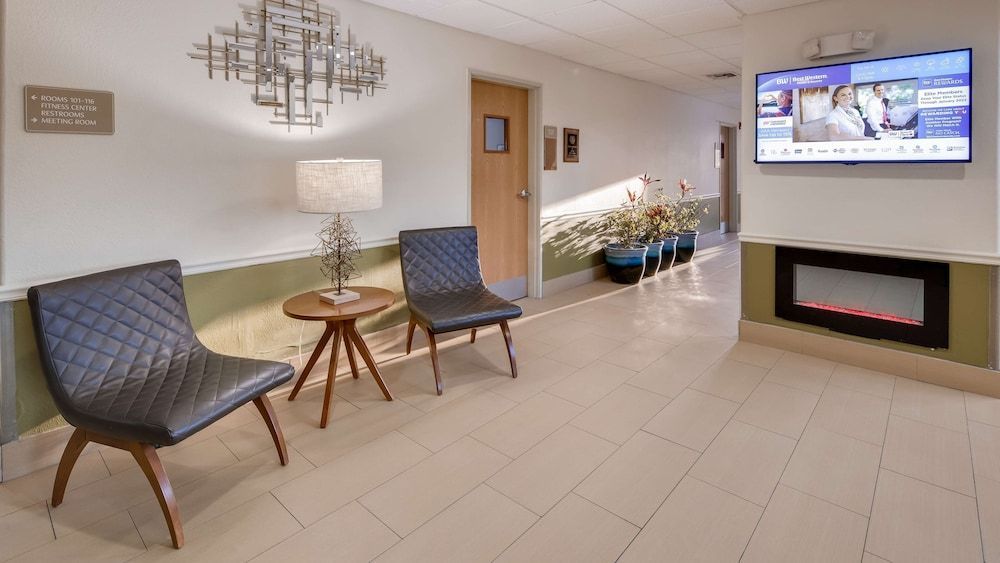 Best Western Rayne Inn 2