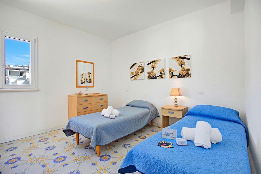 Penthouse Azzurra Sea View Near Beach 2