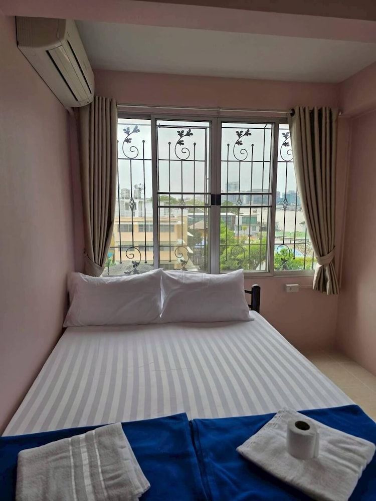 Bella Bella Riverview 1