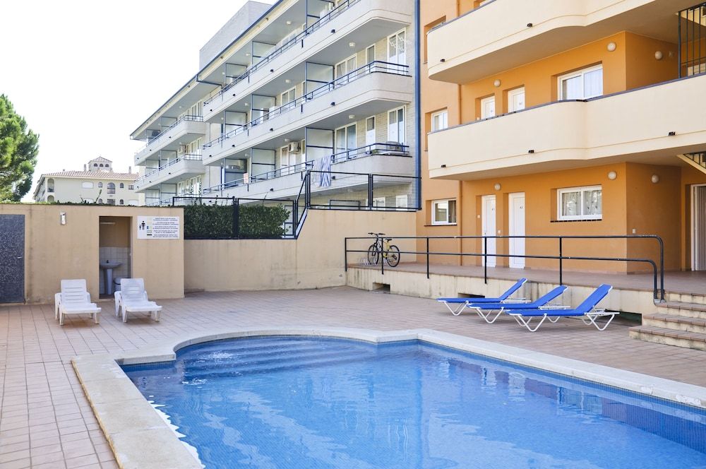 RVApartaments Els Salats 1