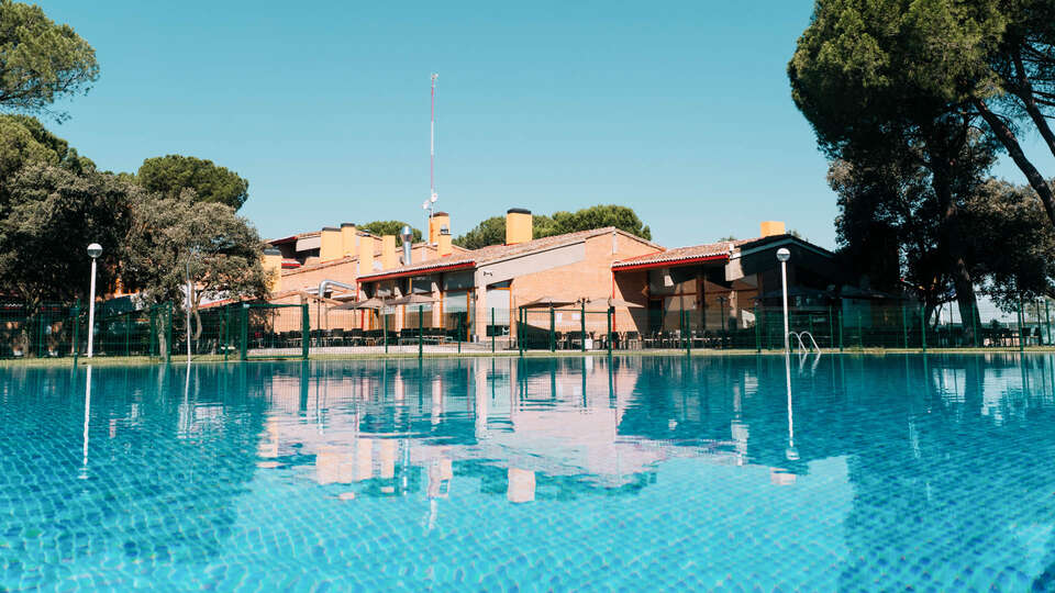 Hotel Restaurante El Montico 2