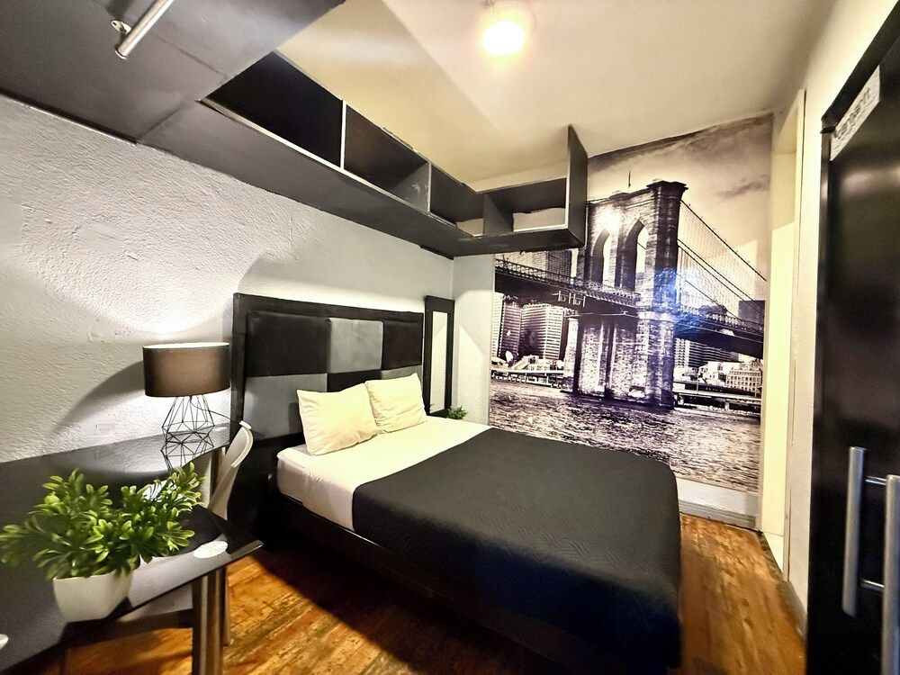Roomies Hostel - Condesa 1