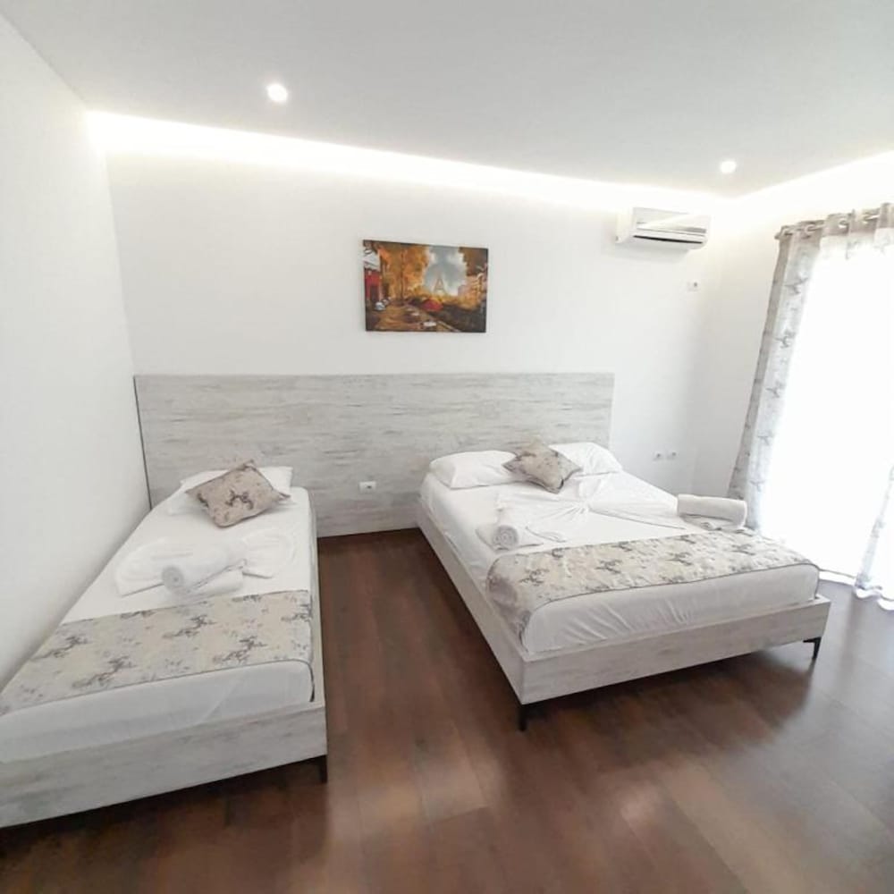 Vila Irdi 2