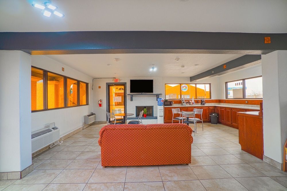 OYO Hotel Kingsville - Hwy 77 2