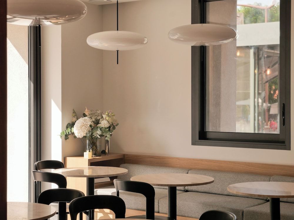 Hotel Moderne 2